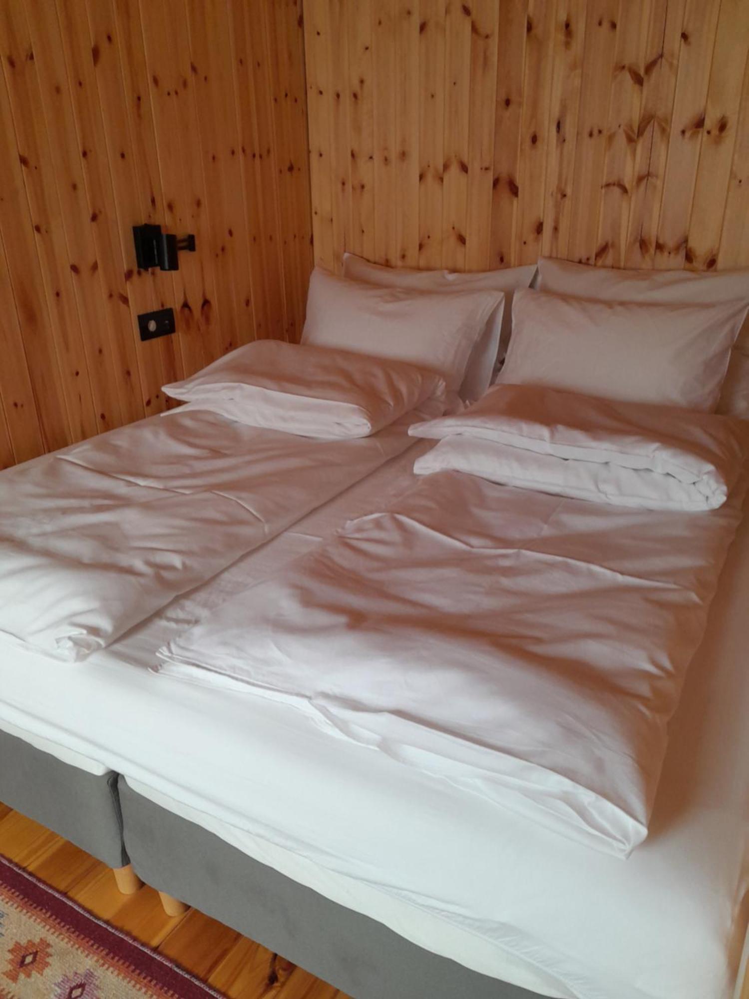 Nica Wood Villa Sremska Kamenica Dış mekan fotoğraf