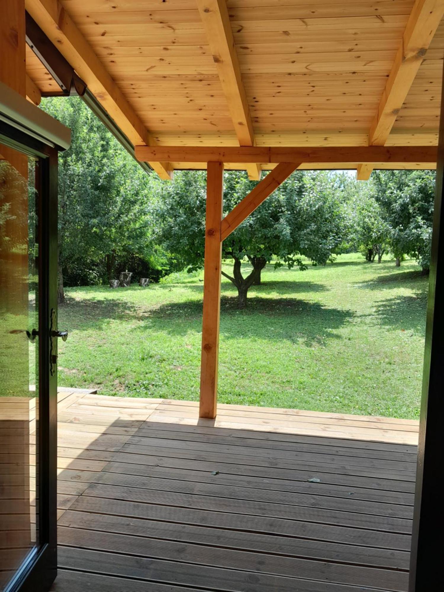 Nica Wood Villa Sremska Kamenica Dış mekan fotoğraf